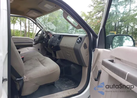 2009 Ford F-250 Xl/Xlt из США, поврежденный, VIN 1FTNF20599EB29799